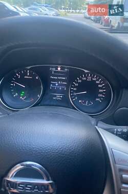 Внедорожник / Кроссовер Nissan Qashqai 2016 в 