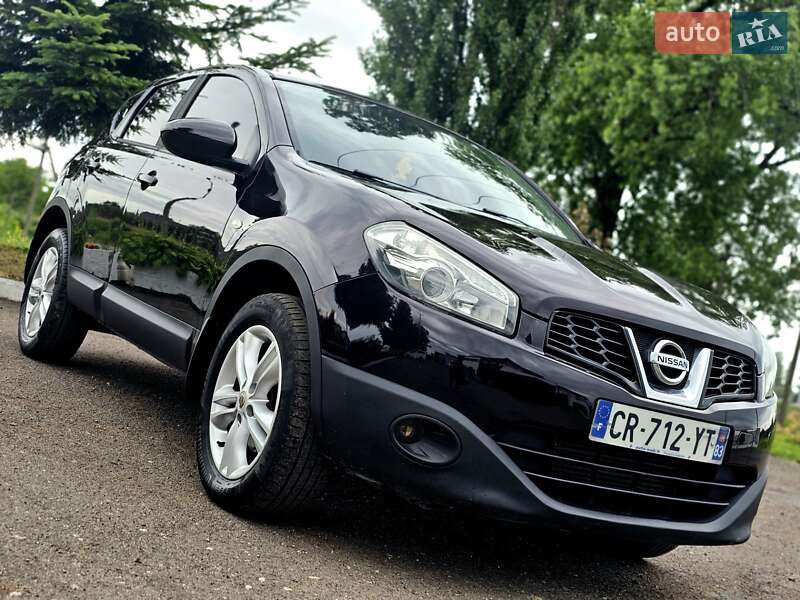 Позашляховик / Кросовер Nissan Qashqai 2011 в Самборі
