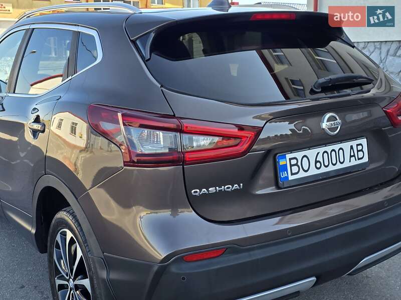 Позашляховик / Кросовер Nissan Qashqai 2020 в Тернополі