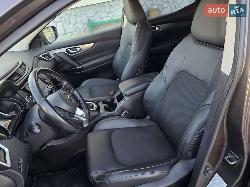 Позашляховик / Кросовер Nissan Qashqai 2020 в Тернополі