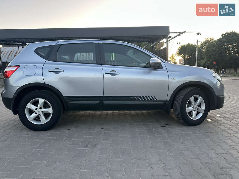 Позашляховик / Кросовер Nissan Qashqai 2012 в Хмельницькому