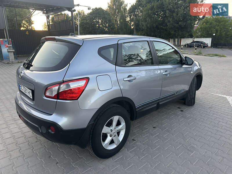 Позашляховик / Кросовер Nissan Qashqai 2012 в Хмельницькому