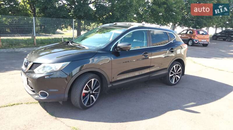 Позашляховик / Кросовер Nissan Qashqai 2016 в Києві