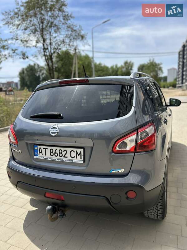 Позашляховик / Кросовер Nissan Qashqai 2010 в Івано-Франківську