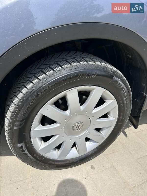 Позашляховик / Кросовер Nissan Qashqai 2010 в Івано-Франківську
