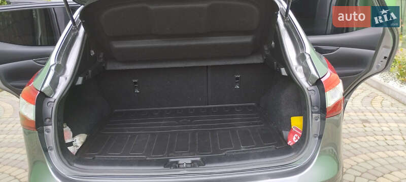 Внедорожник / Кроссовер Nissan Qashqai 2015 в Снятине