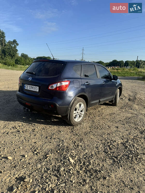 Внедорожник / Кроссовер Nissan Qashqai 2011 в Кицмани
