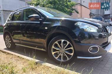 Внедорожник / Кроссовер Nissan Qashqai 2010 в Львове