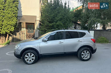 Позашляховик / Кросовер Nissan Qashqai 2008 в Львові