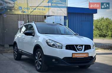 Позашляховик / Кросовер Nissan Qashqai 2013 в Сумах