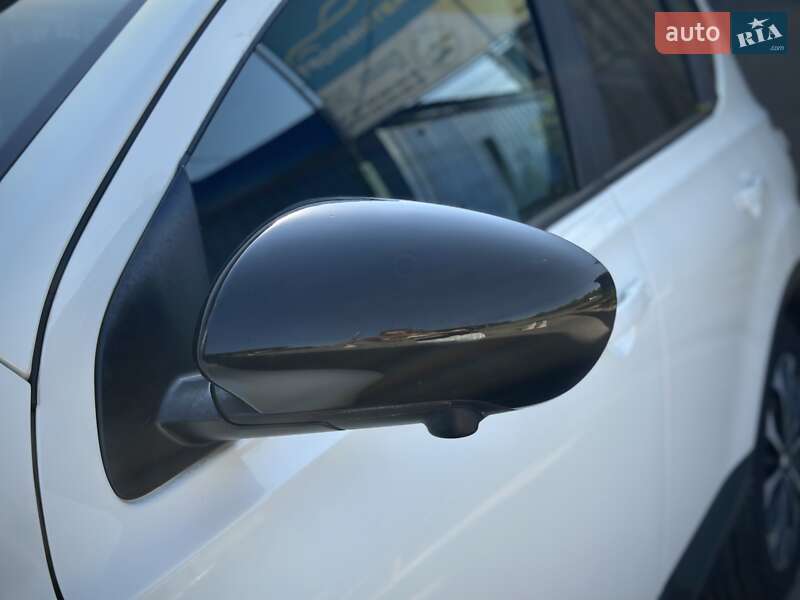Позашляховик / Кросовер Nissan Qashqai 2013 в Сумах