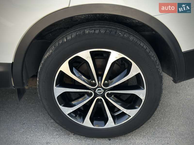 Позашляховик / Кросовер Nissan Qashqai 2013 в Сумах