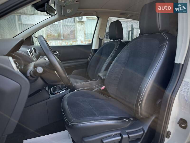 Позашляховик / Кросовер Nissan Qashqai 2013 в Сумах