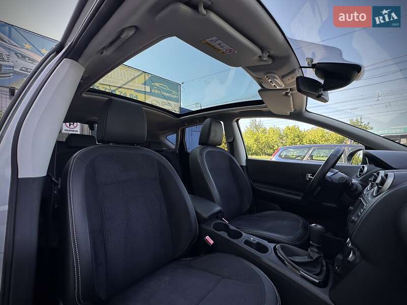 Позашляховик / Кросовер Nissan Qashqai 2013 в Сумах