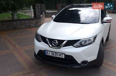 Внедорожник / Кроссовер Nissan Qashqai 2015 в Кагарлыке
