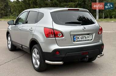 Внедорожник / Кроссовер Nissan Qashqai 2008 в 