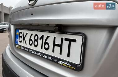 Внедорожник / Кроссовер Nissan Qashqai 2008 в 