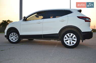Внедорожник / Кроссовер Nissan Qashqai 2018 в 