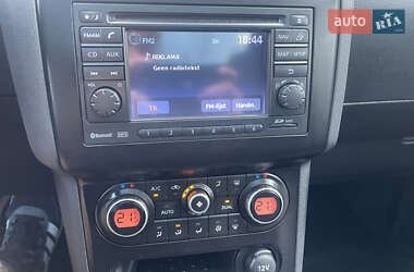 Внедорожник / Кроссовер Nissan Qashqai 2011 в 