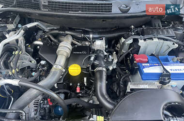 Внедорожник / Кроссовер Nissan Qashqai 2011 в 