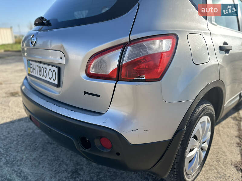 Внедорожник / Кроссовер Nissan Qashqai 2010 в Одессе