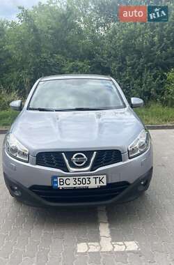 Позашляховик / Кросовер Nissan Qashqai 2012 в Львові