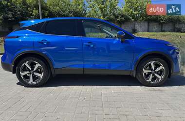 Внедорожник / Кроссовер Nissan Qashqai 2023 в 