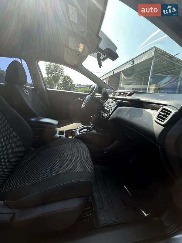 Внедорожник / Кроссовер Nissan Qashqai 2016 в Ахтырке