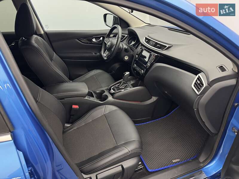 Внедорожник / Кроссовер Nissan Qashqai 2020 в Киеве