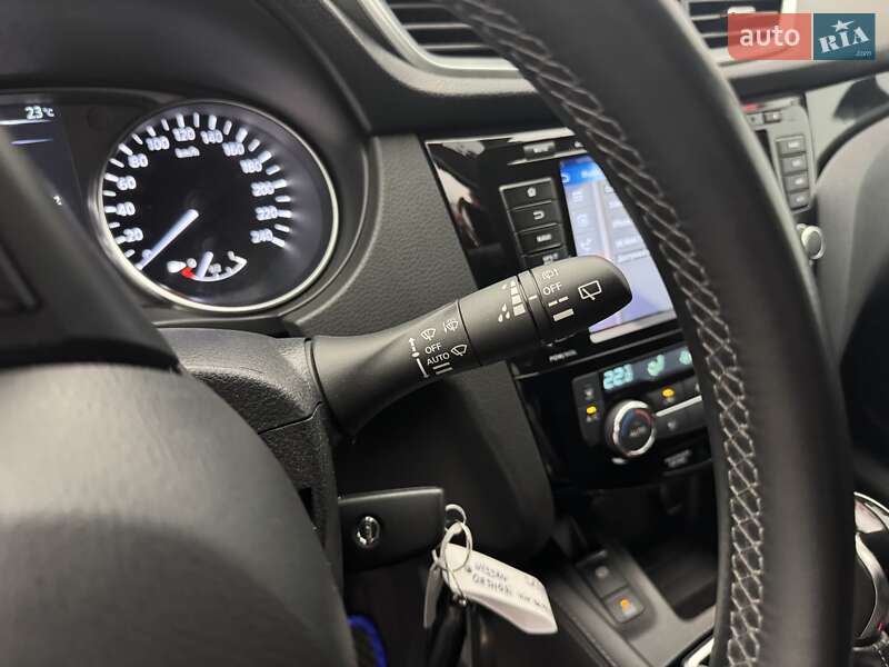 Внедорожник / Кроссовер Nissan Qashqai 2020 в Киеве