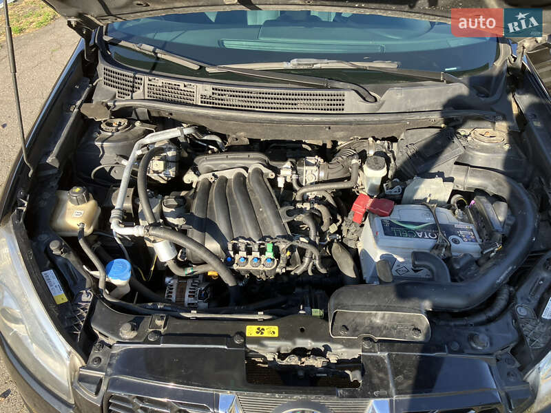 Внедорожник / Кроссовер Nissan Qashqai 2010 в Гайсине