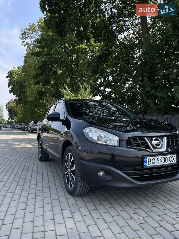 Внедорожник / Кроссовер Nissan Qashqai 2013 в Тернополе