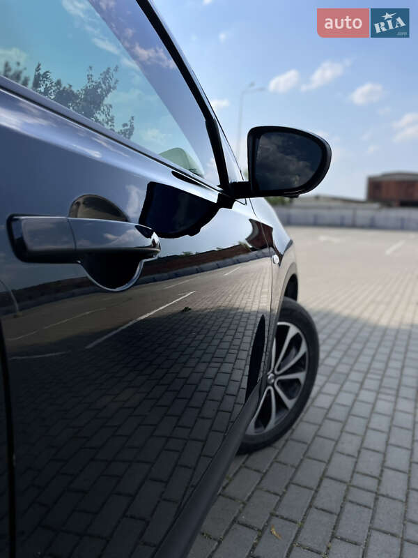 Внедорожник / Кроссовер Nissan Qashqai 2013 в Тернополе