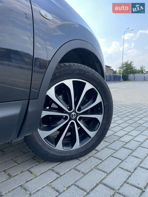 Внедорожник / Кроссовер Nissan Qashqai 2013 в Тернополе