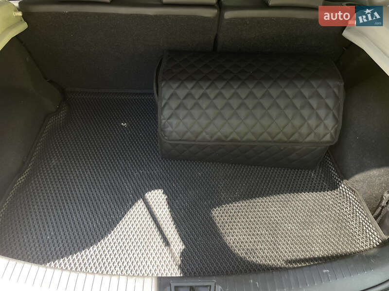 Внедорожник / Кроссовер Nissan Qashqai 2013 в Тернополе