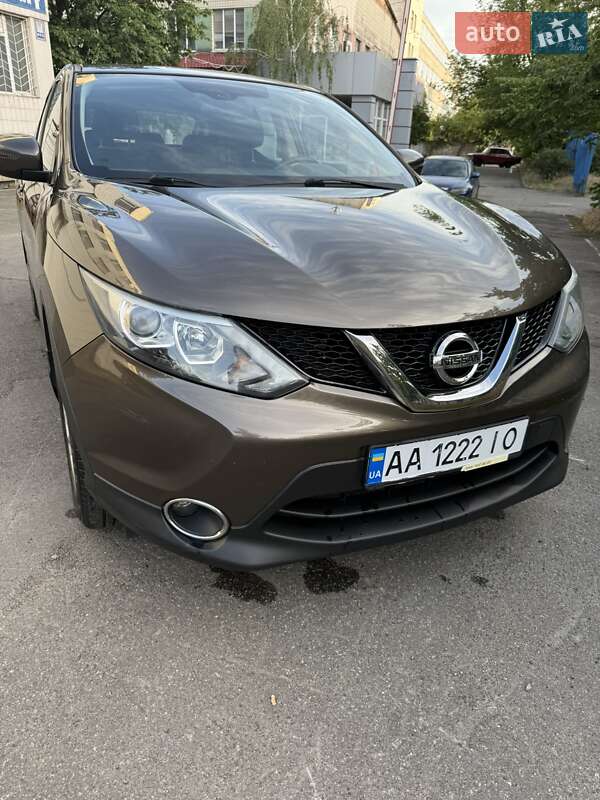 Внедорожник / Кроссовер Nissan Qashqai 2016 в Киеве