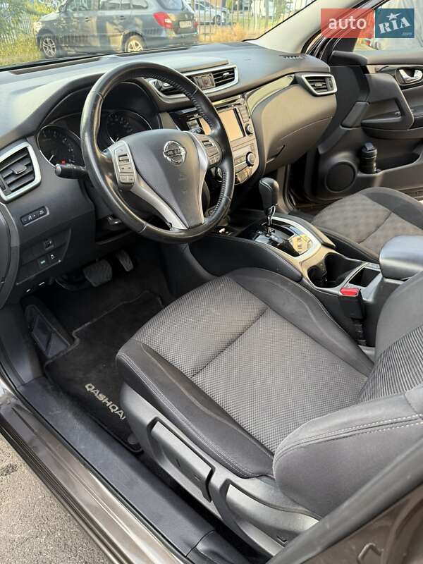 Внедорожник / Кроссовер Nissan Qashqai 2016 в Киеве