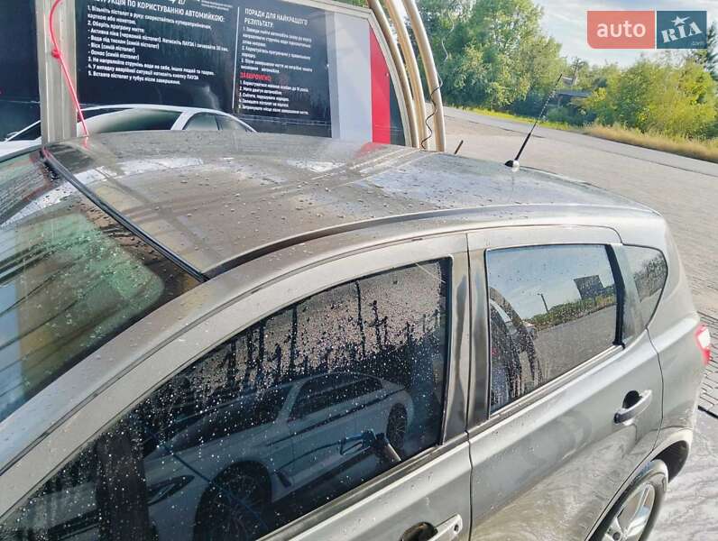 Позашляховик / Кросовер Nissan Qashqai 2013 в Івано-Франківську
