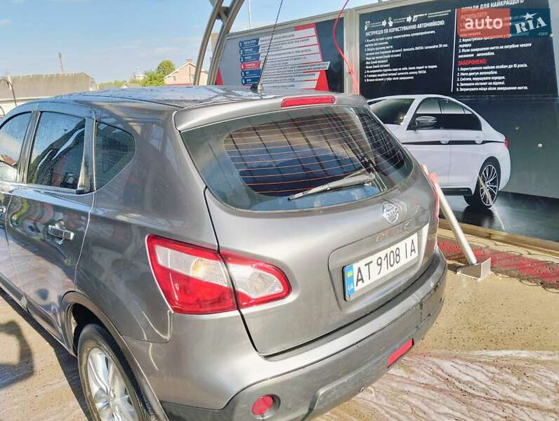 Позашляховик / Кросовер Nissan Qashqai 2013 в Івано-Франківську