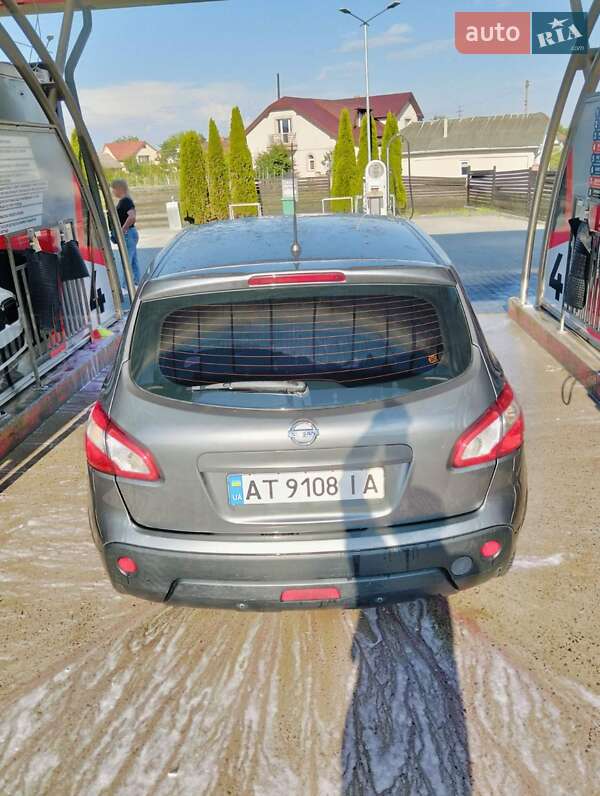 Позашляховик / Кросовер Nissan Qashqai 2013 в Івано-Франківську