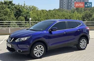 Внедорожник / Кроссовер Nissan Qashqai 2017 в 