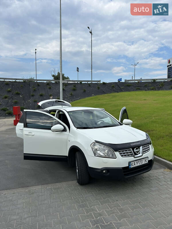 Внедорожник / Кроссовер Nissan Qashqai 2010 в Киеве