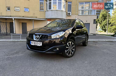 Внедорожник / Кроссовер Nissan Qashqai 2011 в Харькове