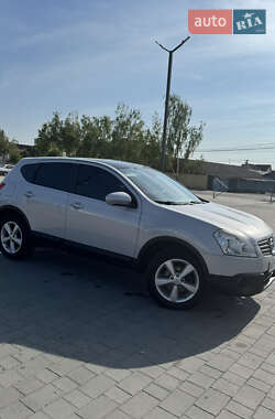 Внедорожник / Кроссовер Nissan Qashqai 2008 в 