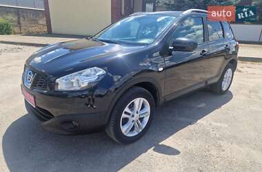 Позашляховик / Кросовер Nissan Qashqai 2011 в 