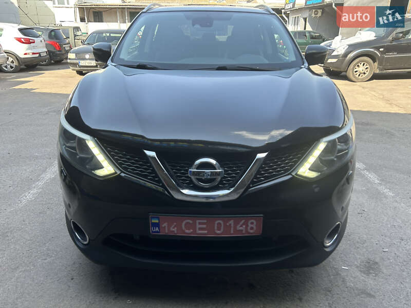 Внедорожник / Кроссовер Nissan Qashqai 2016 в Конотопе