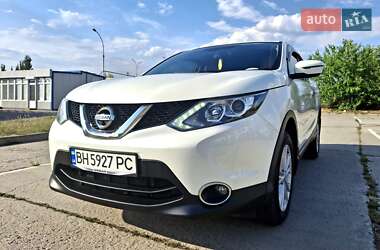 Внедорожник / Кроссовер Nissan Qashqai 2016 в Южноукраинске