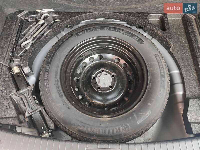 Позашляховик / Кросовер Nissan Qashqai 2011 в Львові