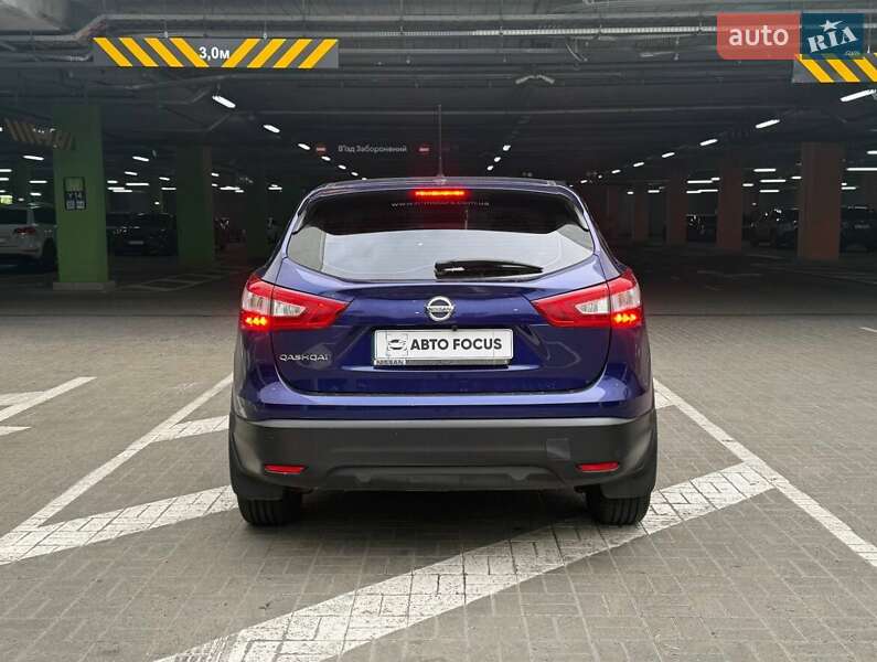 Внедорожник / Кроссовер Nissan Qashqai 2017 в Киеве