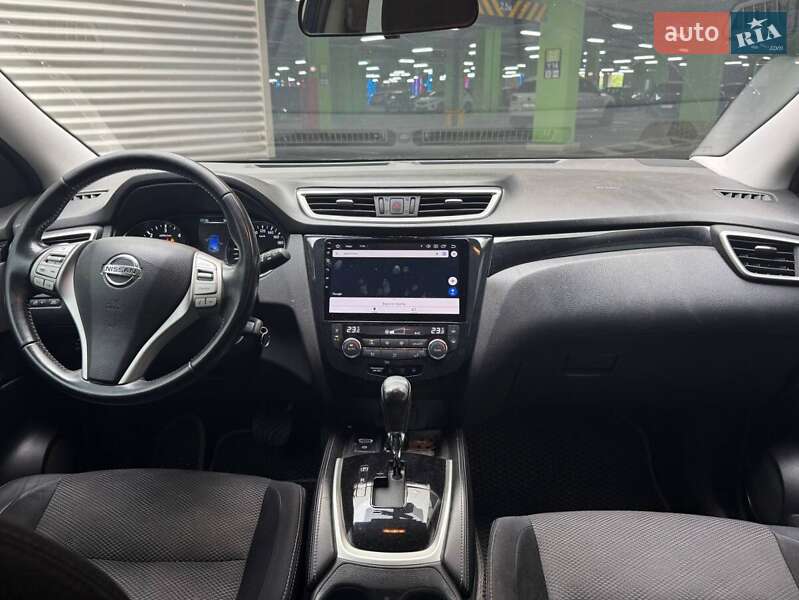 Внедорожник / Кроссовер Nissan Qashqai 2017 в Киеве